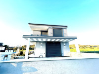 Mavişehir’de Doğayla İç İçe Lüks Müstakil Villa!